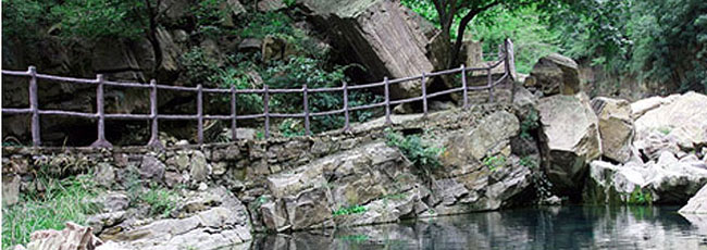 九蓮山景區(qū)